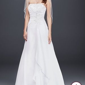 Wedding Dress new with tags
